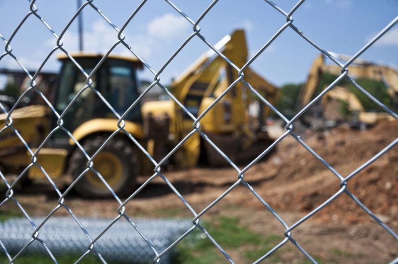 Chain Link Fence Construction